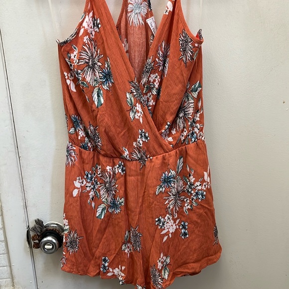 Romper Made By Ces Femme Size Large - Picture 3 of 8